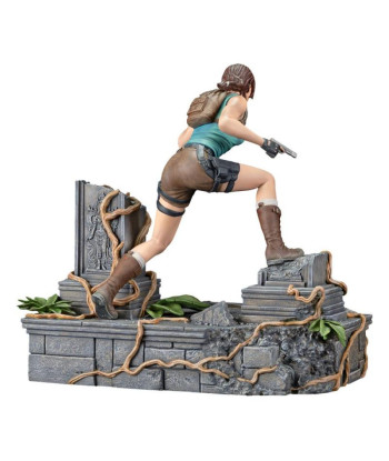 Figura Dark Horse Lara Croft - Tomb Raider - La Exploradora de Tumbas más Legendaria 24cm
