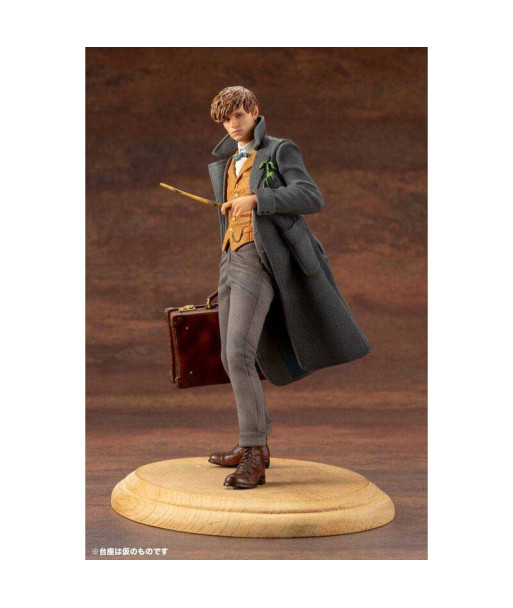 Figura Animales fantásticos 2 Estatua PVC ARTFX+ 1/10 Newt Scamander 18 cm