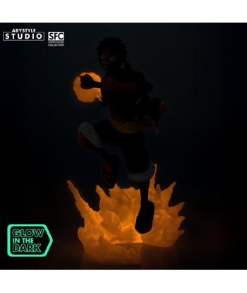 Figura Abystyle Luffy SFC Glow in the Dark - One Piece - Puñetazo Brillante en Pleno Salto 16cm