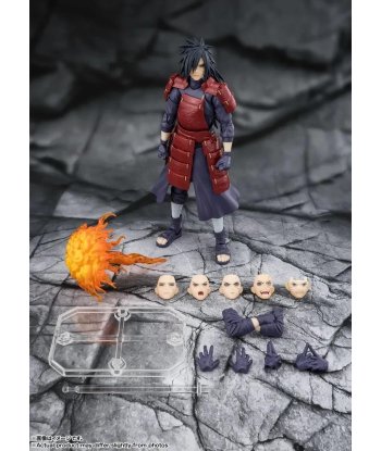 Figura Bandai S.H. Figuarts Madara Uchiha "Legend of Darkness" - Naruto - El Legendario Líder Uchiha con Armadura 15cm