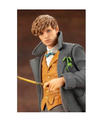 Figura Animales fantásticos 2 Estatua PVC ARTFX+ 1/10 Newt Scamander 18 cm