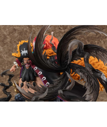 MARSHALL D. TEACH -KUROUZU- EXTRA BATTLE FIG. 24 CM ONE PIECE FIGUARTS ZERO