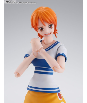 FIGURAONE PIECE - Nami "Romance Dawn" - SH Figuarts Figure 14cm